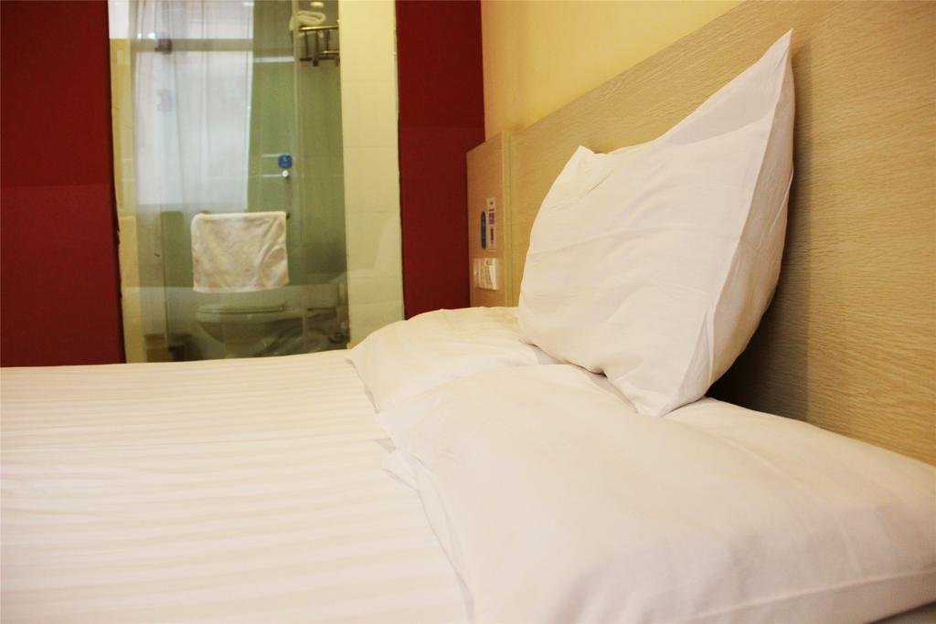Hanting Hotel Shanghai Hongqiao Railway Station Huqingping Highway Eksteriør bilde